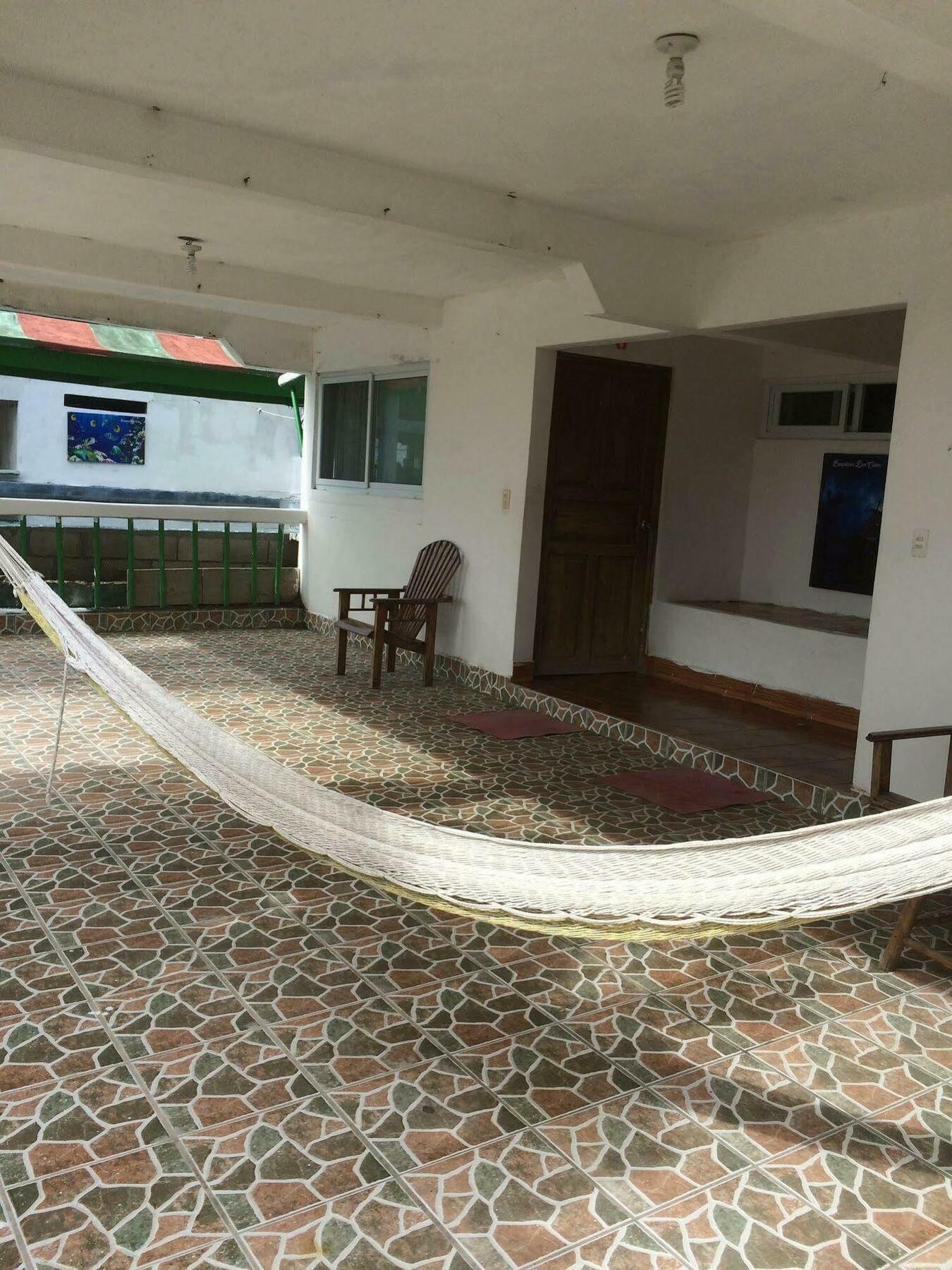 Tortugas Place Hotel Y Bungalos Monterrico Bagian luar foto